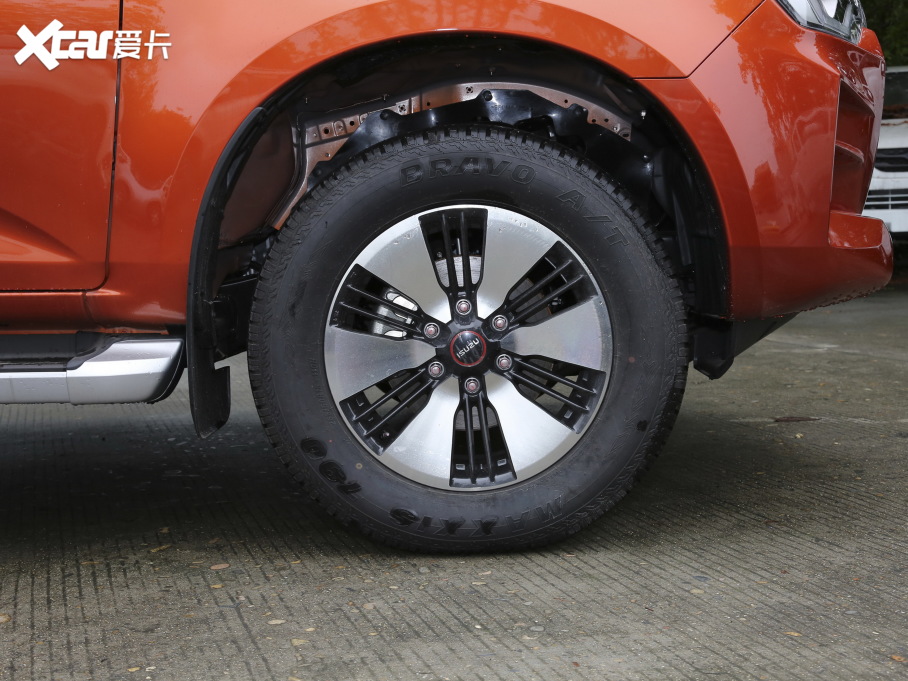 2021��D-MAX 1.9T �Ԅ���򌕳�I�� ����