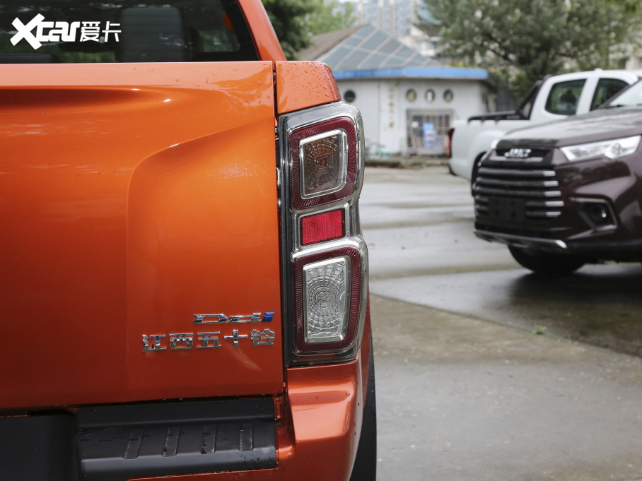 2021��D-MAX 1.9T �Ԅ���򌕳�I�� ����