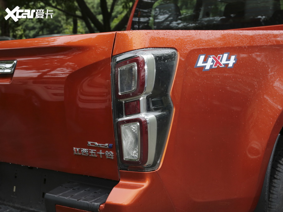 2021D-MAX 1.9T Ԅ򌕳I 