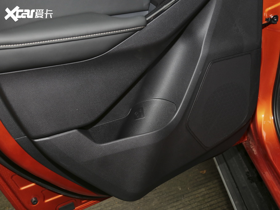 2021��D-MAX 1.9T �Ԅ���򌕳�I�� ����