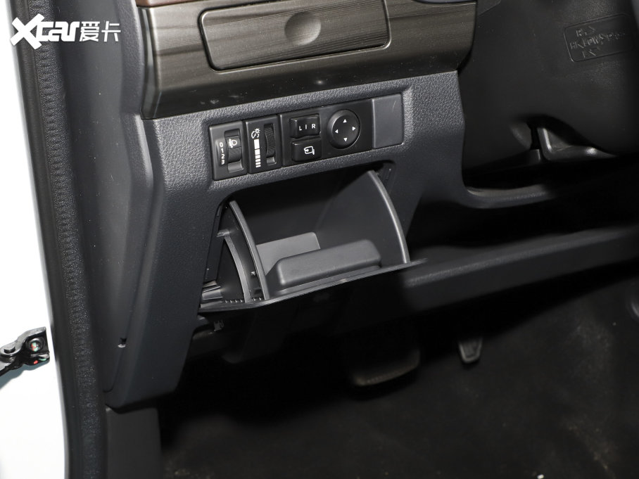 2022ʮmu-X΂b 2.0T Ԅ 5 