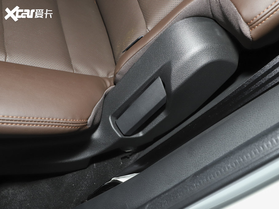 2022ʮmu-X΂b 2.0T Ԅ 5 