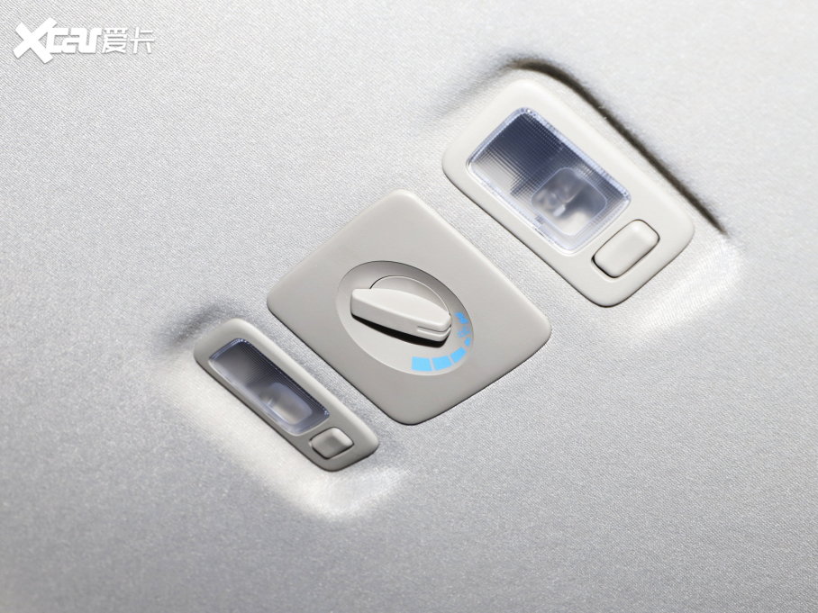 2022ʮmu-X΂b 2.0T Ԅ 5 