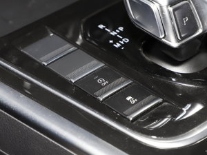 20222.0T Ԅ 5  п؅^