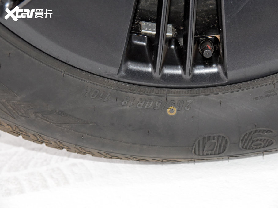 2023D-MAX 1.9TԄV-CROSSIRZ4E