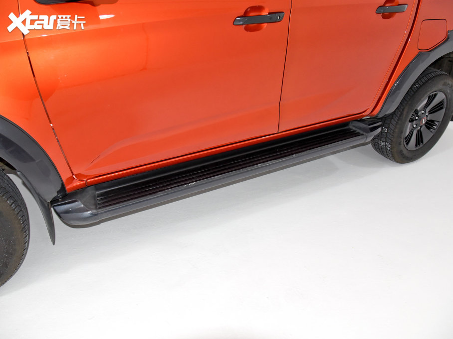 2023D-MAX 1.9TԄ(dng)(q)V-CROSSI(lng)RZ4E