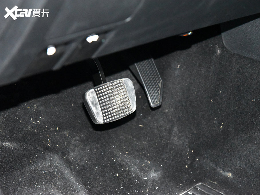 2023D-MAX 1.9TԄ(q)V-CROSSIRZ4E