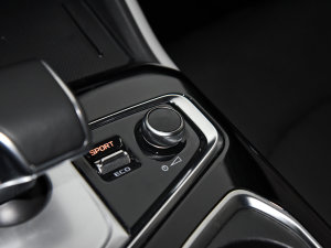 20231.9TԄV-CROSSIRZ4E {