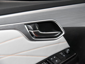 20231.9TԄ(dng)(q)V-CROSSI(lng)RZ4E п؅^(q)