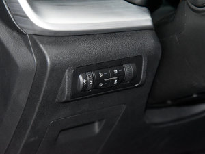 20231.9TԄ(dng)(q)V-CROSSI(lng)RZ4E п؅^(q)