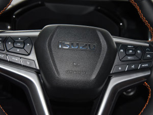 20231.9TԄV-CROSSIRZ4E п؅^