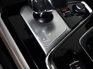 20231.9TԄV-CROSSIRZ4E п؅^