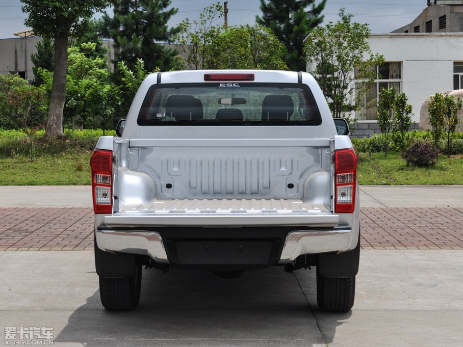 2015D-MAX 2.5T  քӻ