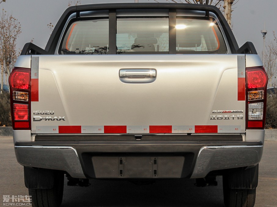 2015D-MAX 2.5T  քӺA