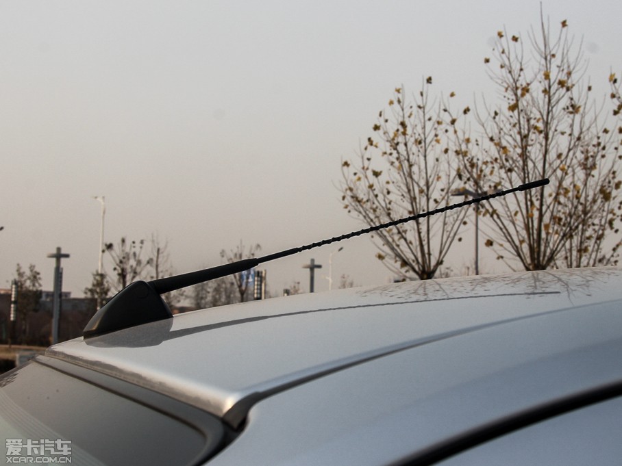 2015D-MAX 2.5T  քӺA