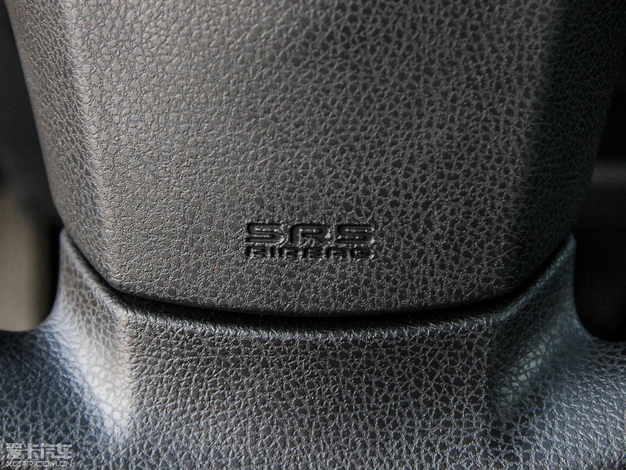 2015D-MAX 2.5T  քӺA