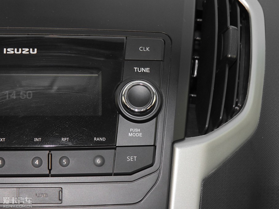 2015D-MAX 2.5T  քӺA