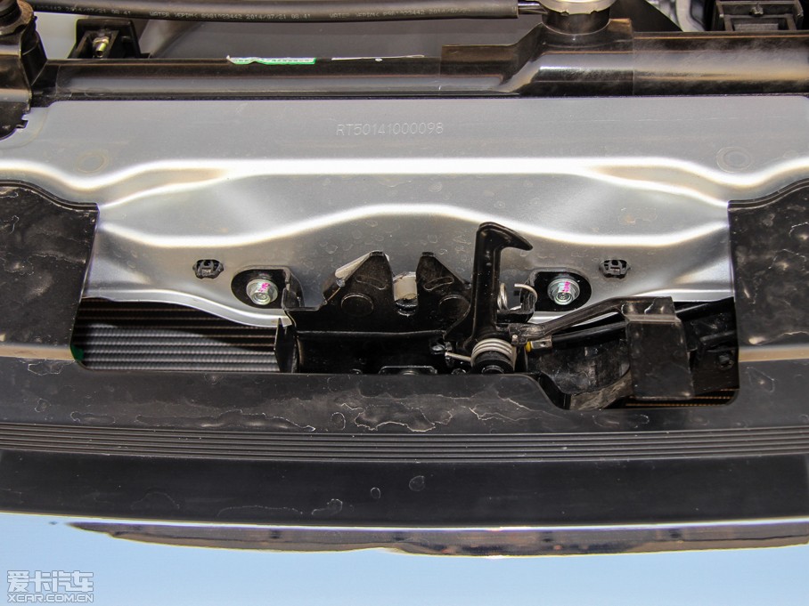 2015D-MAX 2.5T  քӺA