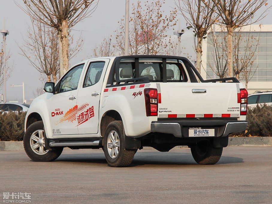 2015D-MAX 2.5T  ԄӳA