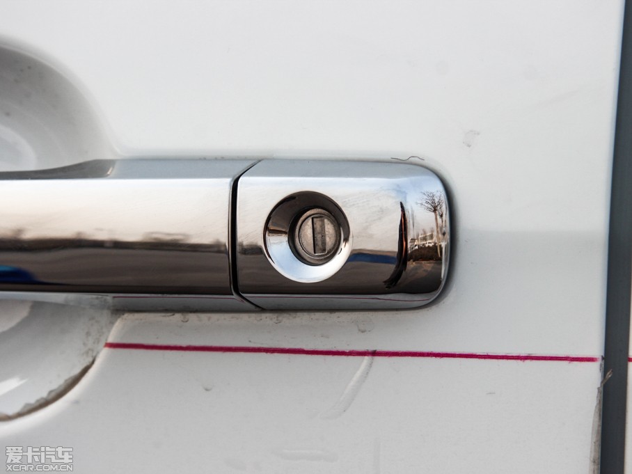 2015D-MAX 2.5T  ԄӳA