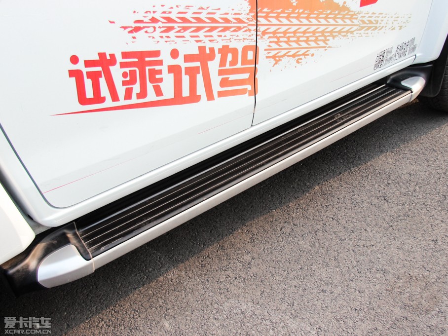 2015D-MAX 2.5T  ԄӳA