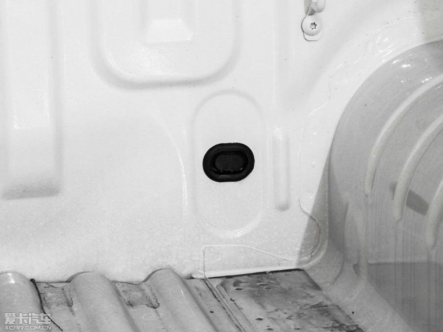 2015D-MAX 2.5T  ԄӳA