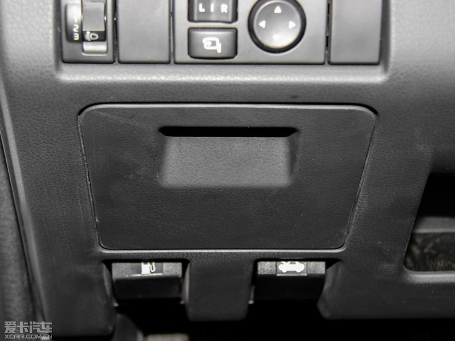 2015D-MAX 2.5T  ԄӳA