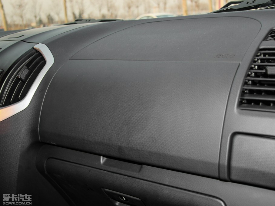 2015D-MAX 2.5T  ԄӳA