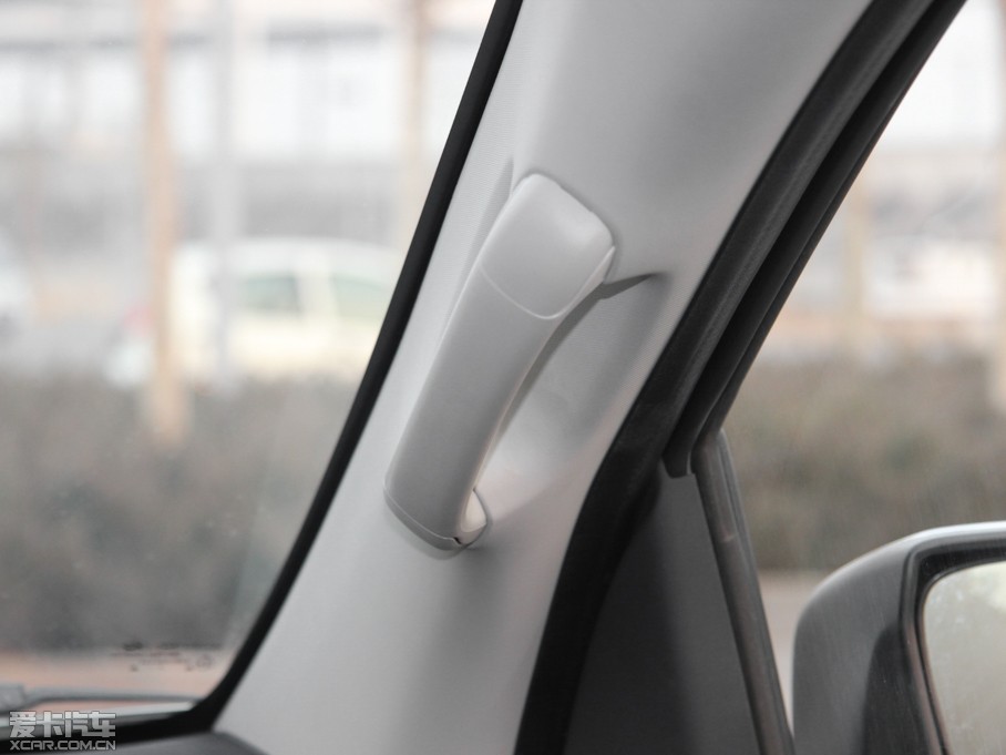 2015D-MAX 2.5T  ԄӳA