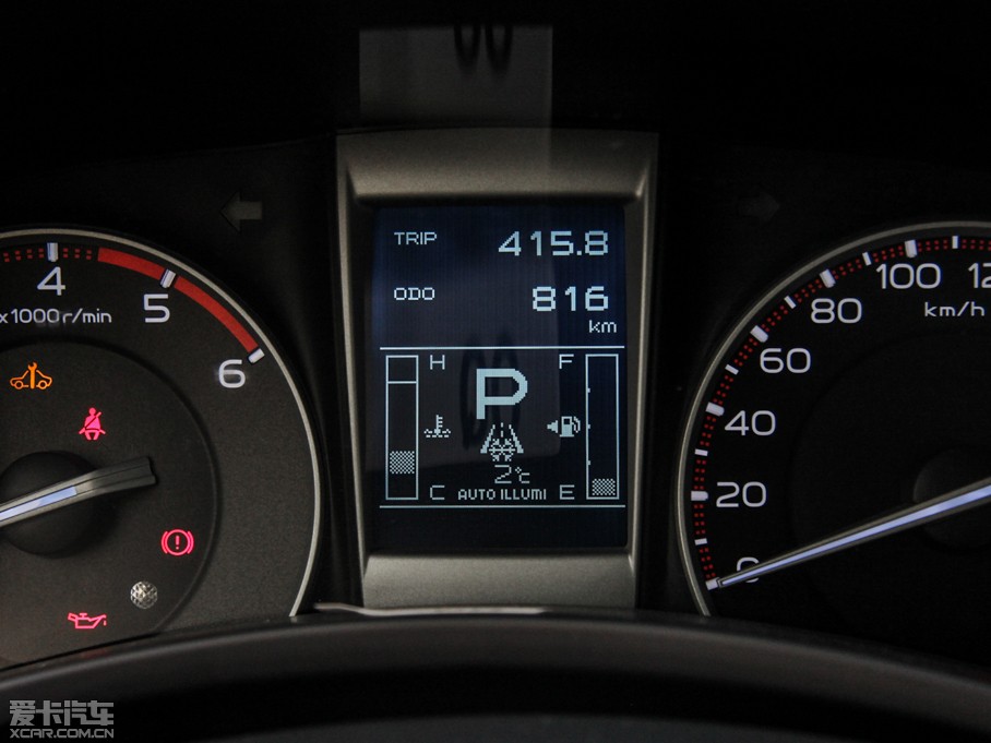 2015D-MAX 2.5T  ԄӳA