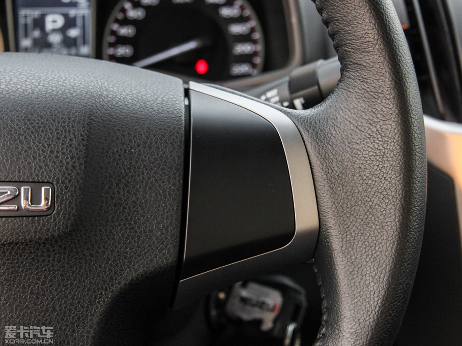 2015��D-MAX 2.5T ��� �Ԅӳ����A��