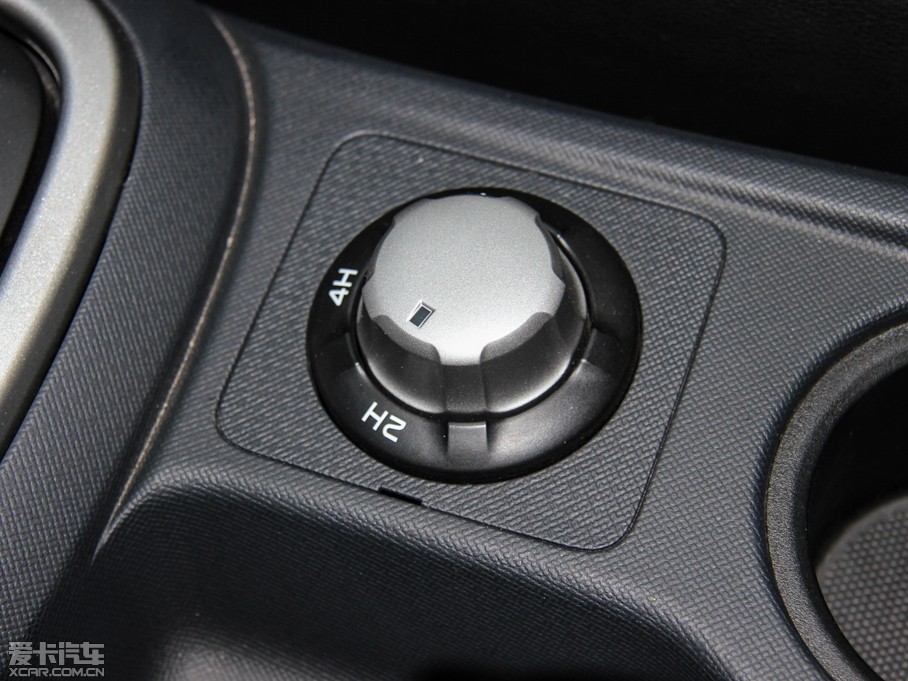 2015D-MAX 2.5T  ԄӳA