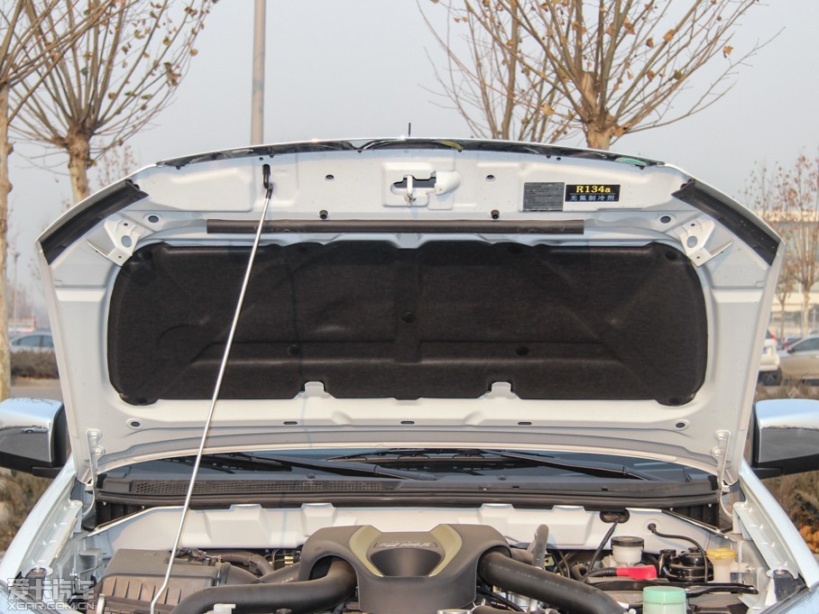 2015D-MAX 2.5T  ԄӳA