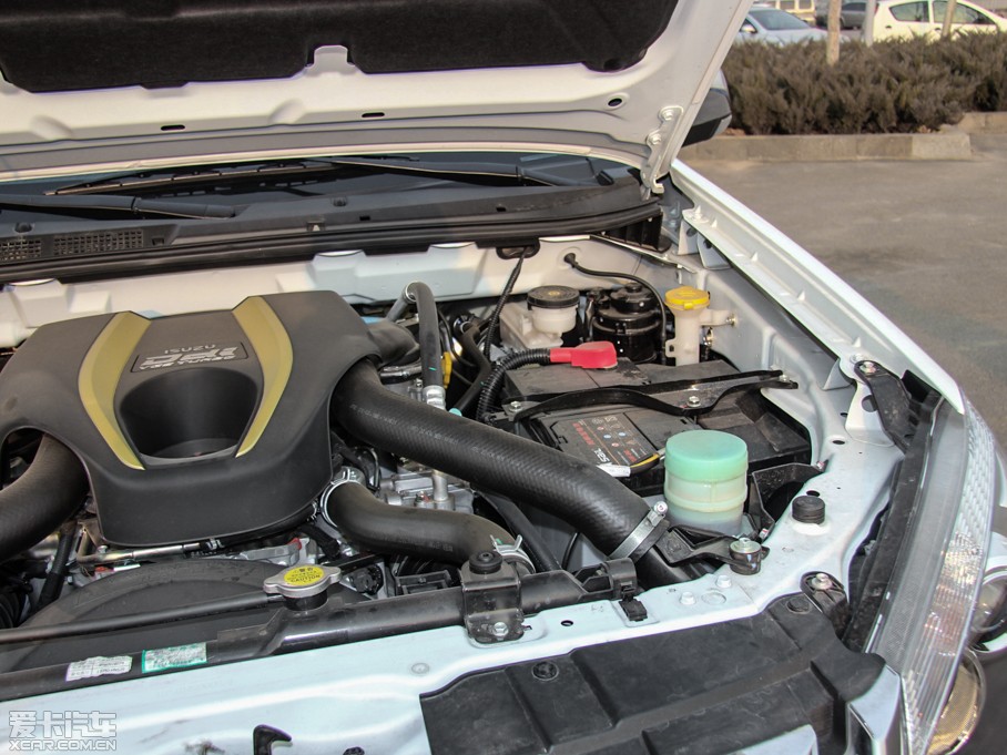 2015D-MAX 2.5T  ԄӳA