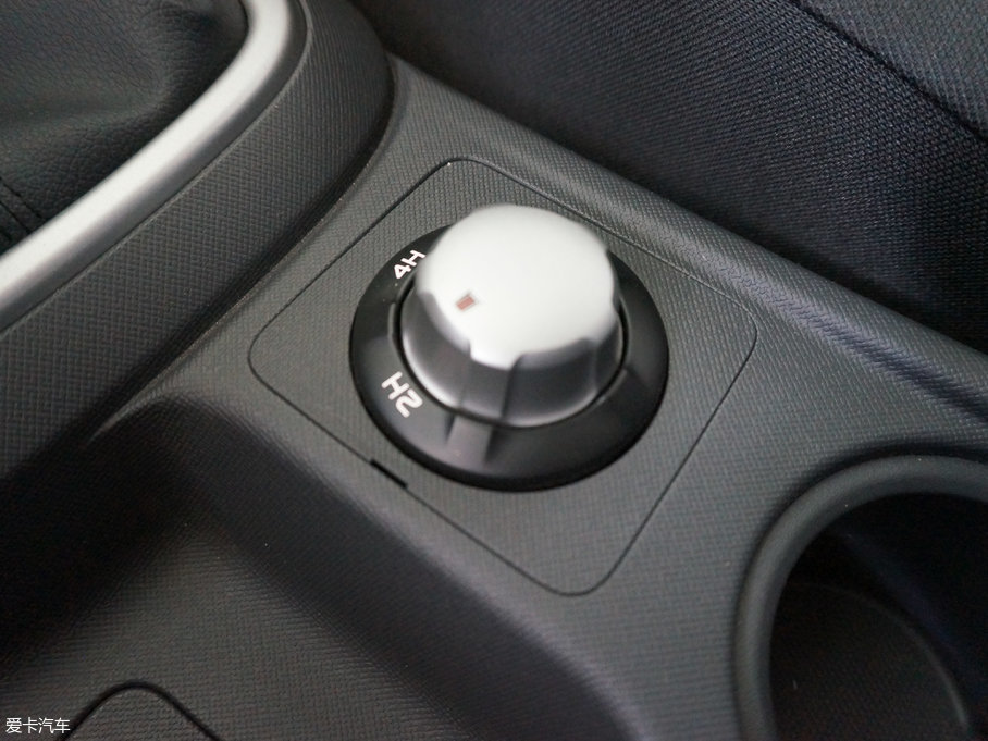 2015D-MAX 2.5T  քӺA