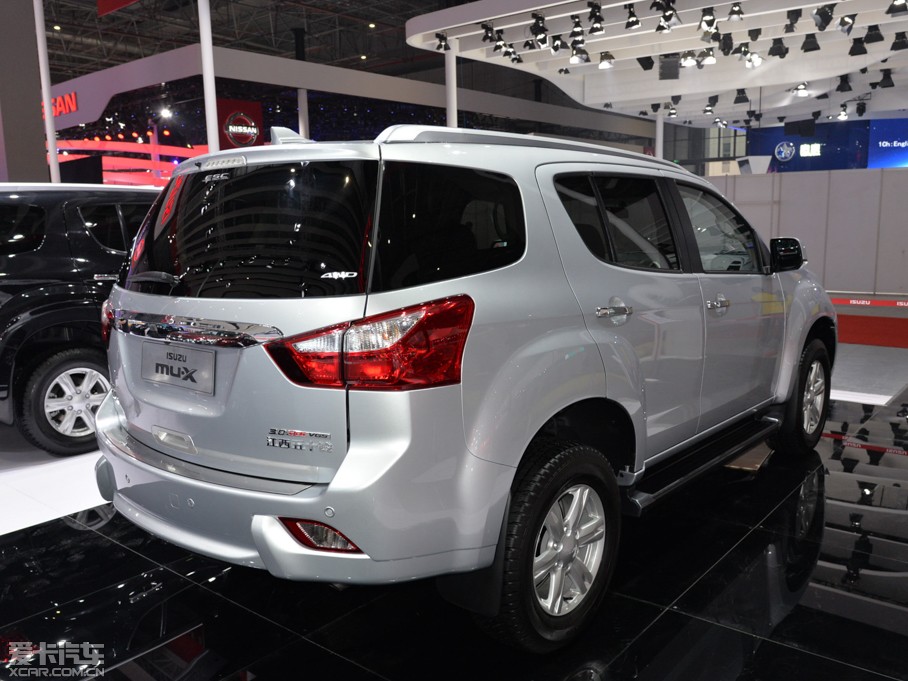 2015ʮmu-X΂b 3.0T (q) Ԅ 