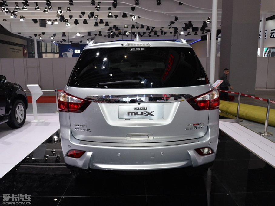 2015ʮmu-X΂b 3.0T (q) Ԅ 