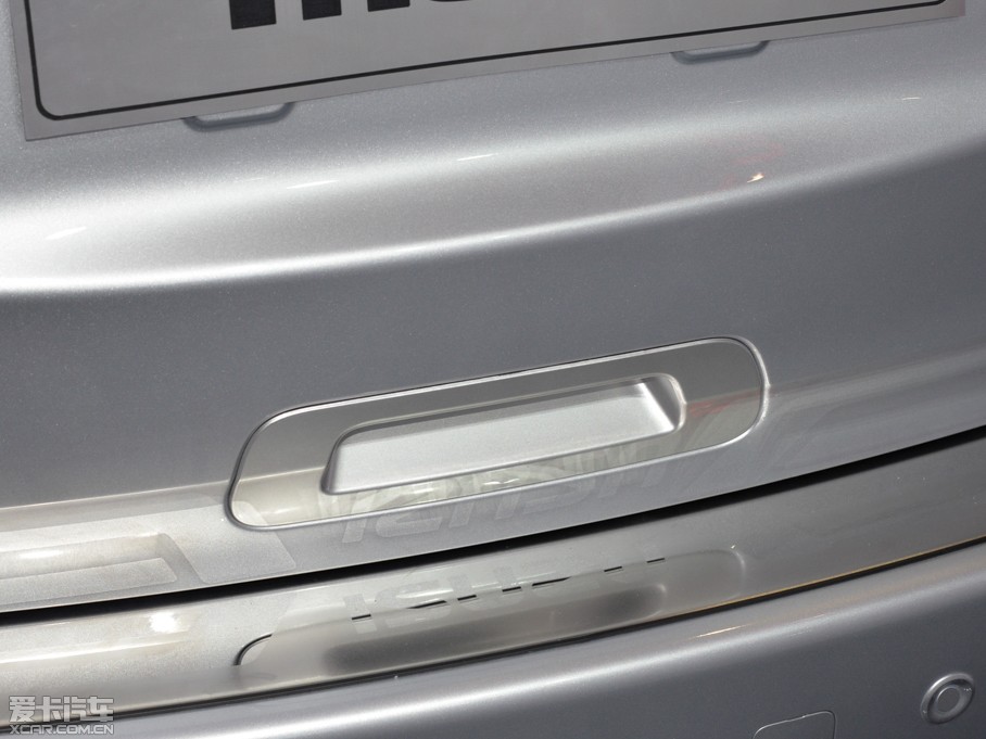 2015ʮmu-X΂b 3.0T  Ԅ 