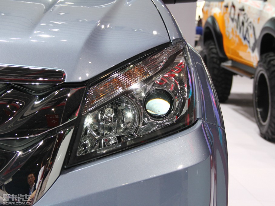 2015ʮmu-X΂b 3.0T (q) Ԅ(dng) 