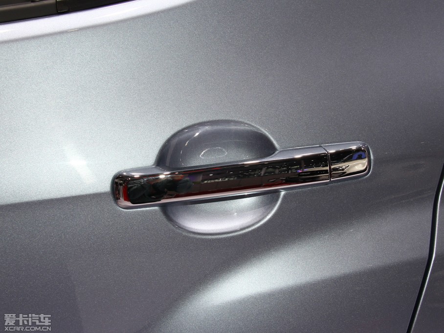 2015ʮmu-X΂b 3.0T  Ԅ 