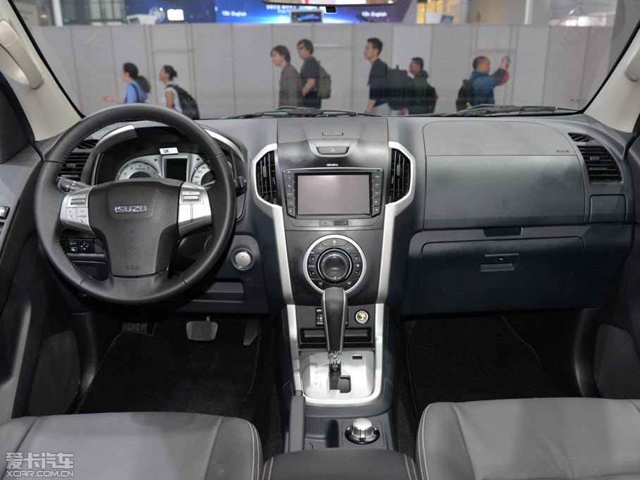 2015ʮmu-X΂b 3.0T  Ԅ 