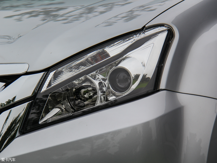 2015ʮmu-X΂b 3.0T  Ԅ 