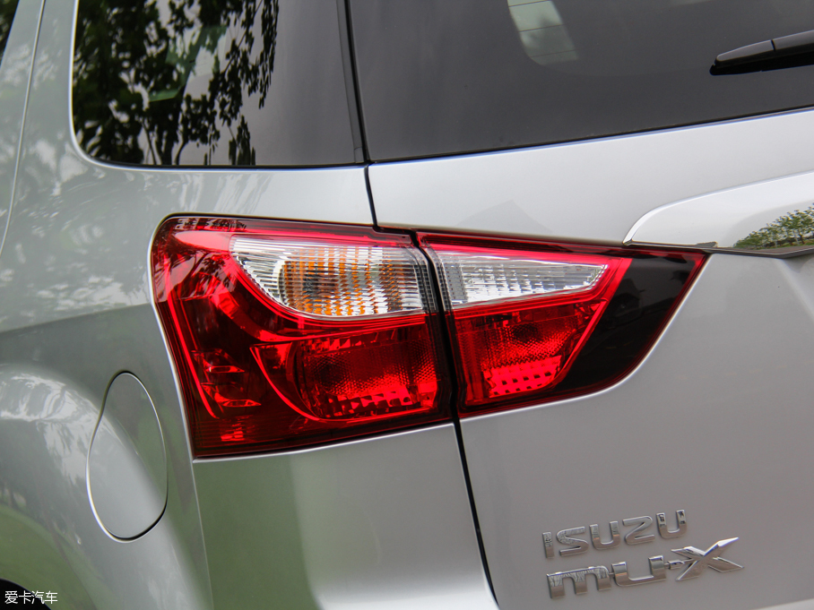 2015ʮmu-X΂b 3.0T  Ԅ 