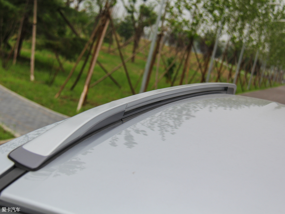 2015ʮmu-X΂b 3.0T (q) Ԅ 