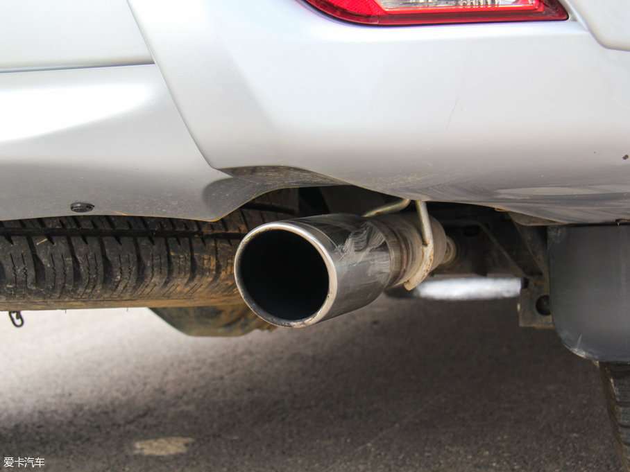 2015ʮmu-X΂b 3.0T (q) Ԅ(dng) 