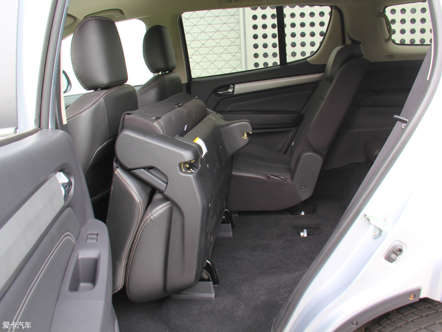 2015ʮmu-X΂b 3.0T (q) Ԅ 