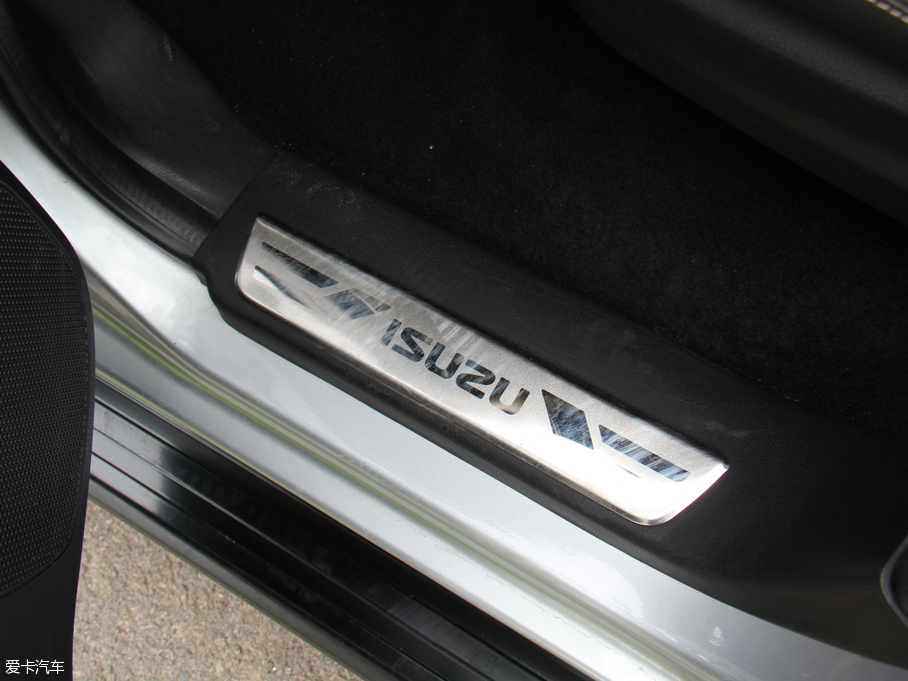 2015ʮmu-X΂b 3.0T (q) Ԅ(dng) 