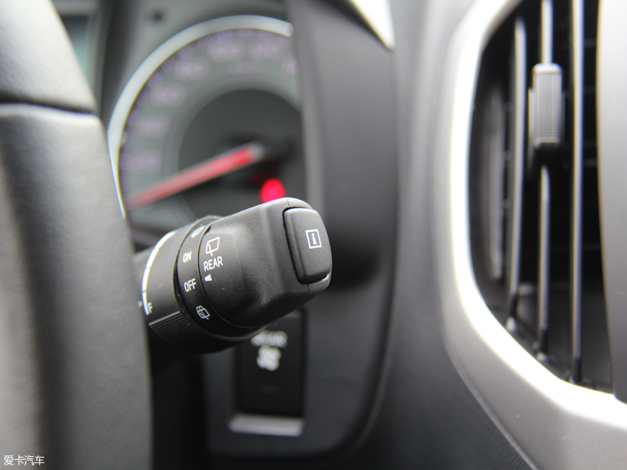 2015ʮmu-X΂b 3.0T  Ԅ 