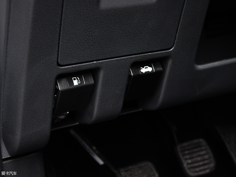 2016ʮmu-X΂b 2.5T  քӕ 