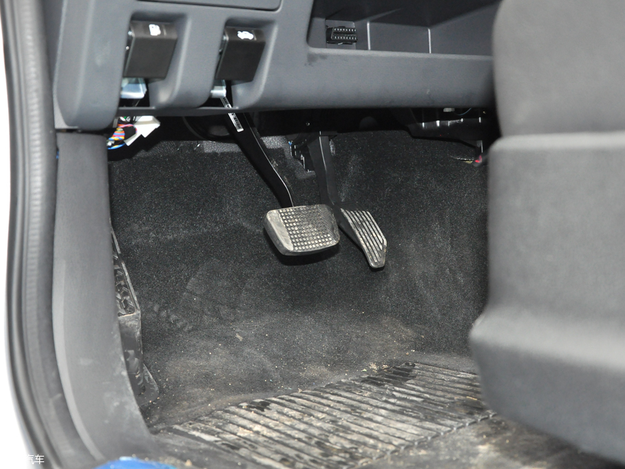 2016ʮmu-X΂b 2.5T  Ԅ 